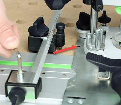 Mecanismo de sujeción de la escala