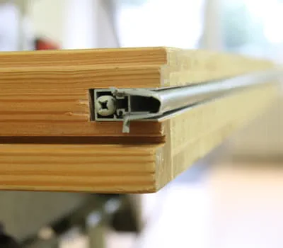  Atornillado de la junta de sellado en la ranura