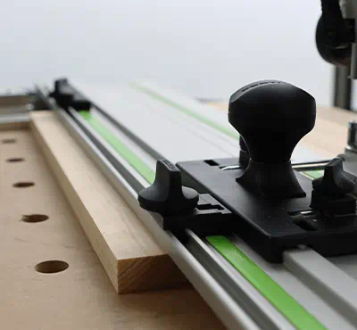 Routing decorative grooves & profiling furniture fronts