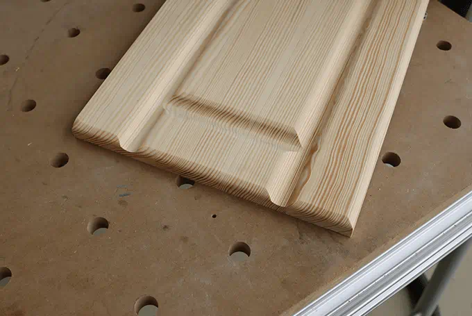 Routing decorative grooves \u0026 profiling 