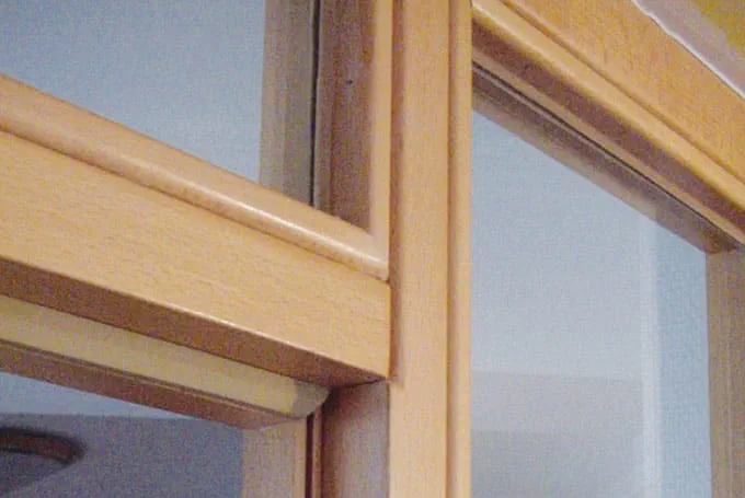 Routing door seal