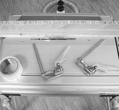 Securing using lever clamps