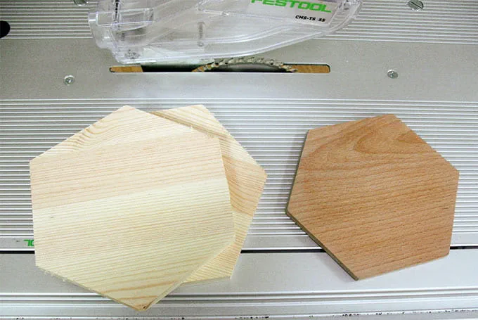 Sawing polygons