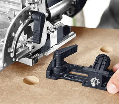 Fitting the cross stop