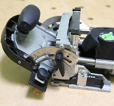 Single adjustment