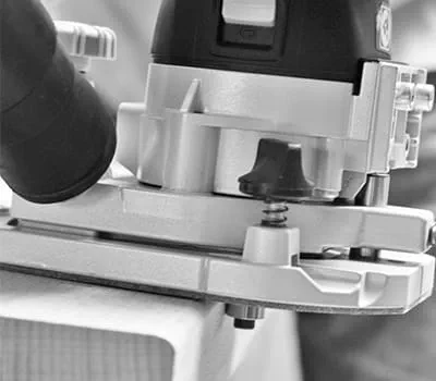 Routing curves » Rounding wooden edges with the edge router