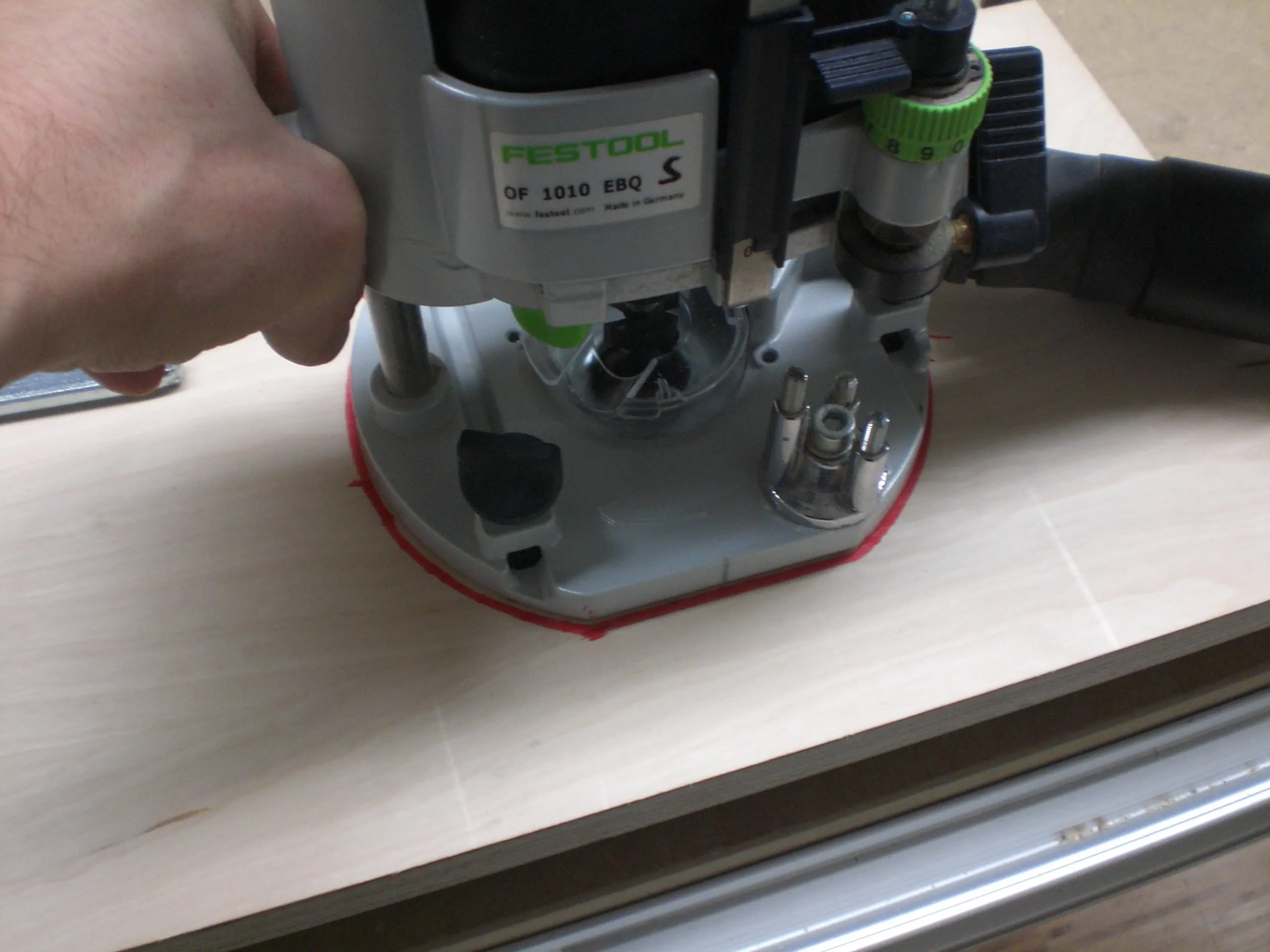 Routing recessed handles in drawers using the router