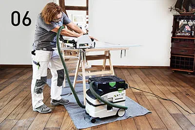 Cutting with the help of the Festool TSC 55
